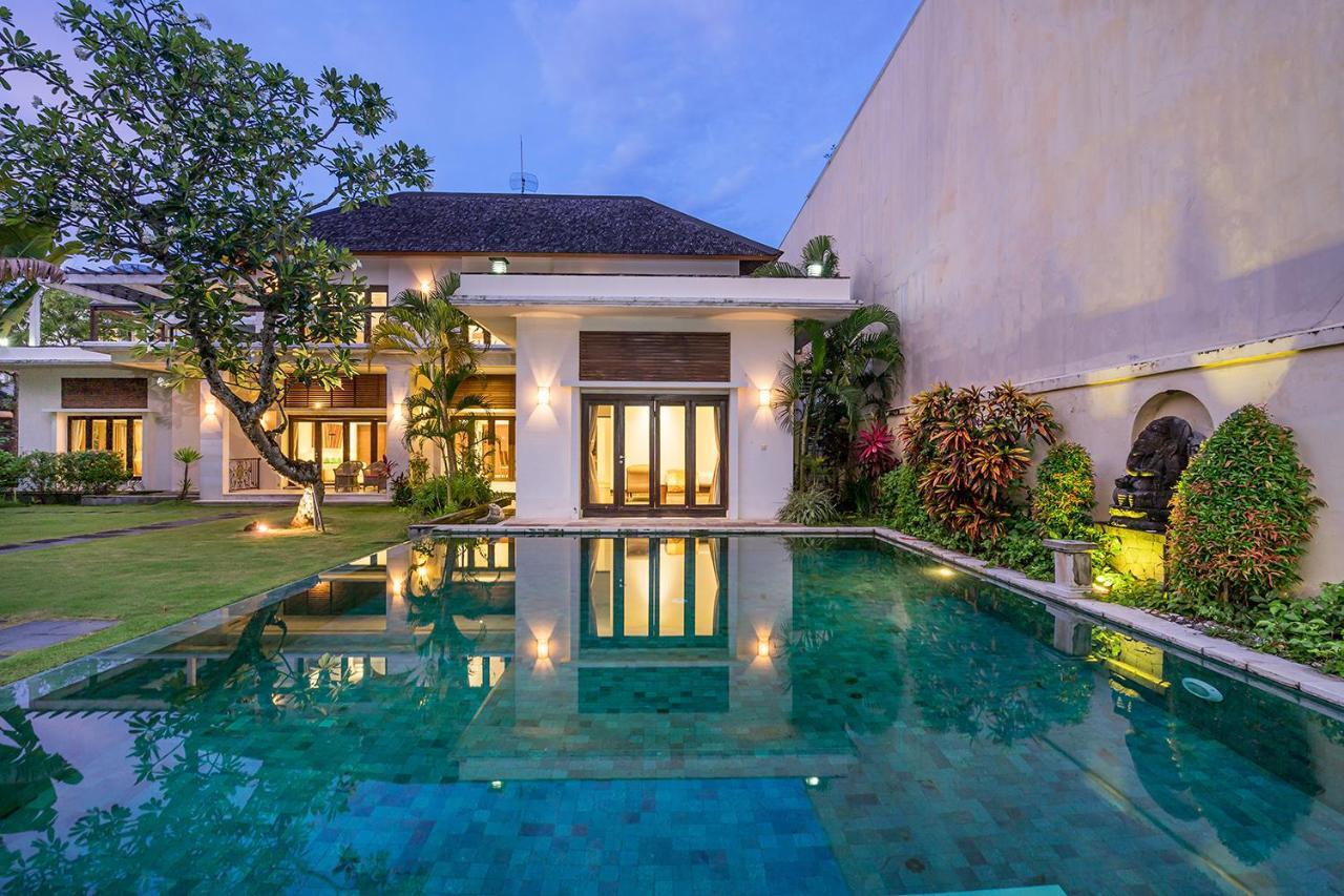 Bali Villa Lotus Seminyak Exteriör bild