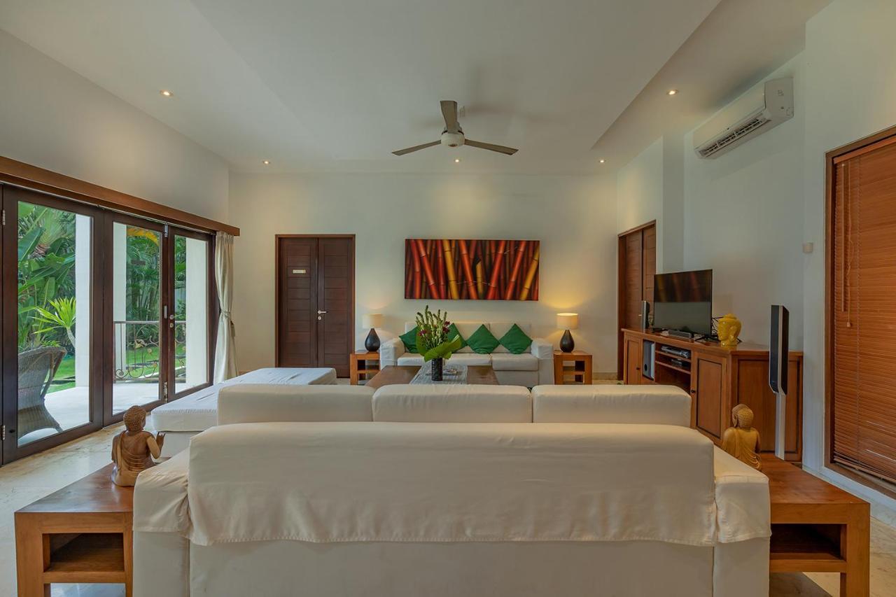 Bali Villa Lotus Seminyak Exteriör bild