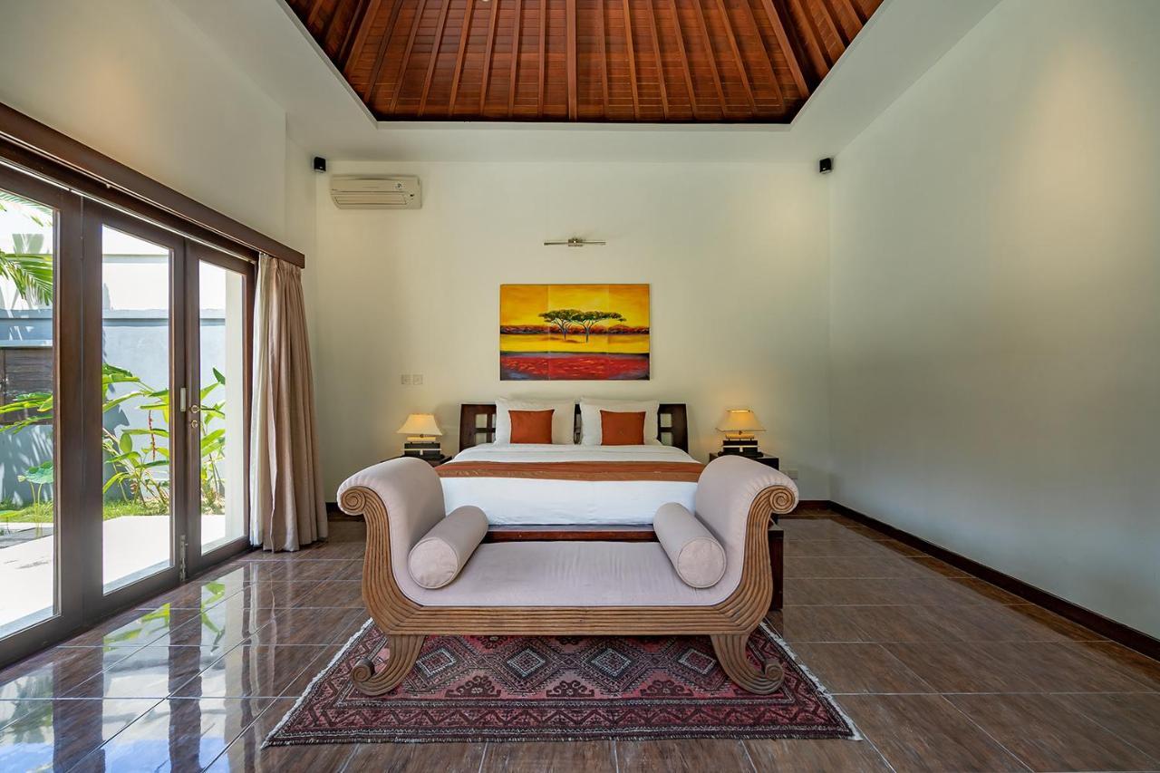 Bali Villa Lotus Seminyak Exteriör bild